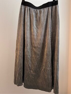 “Cotton On” Woven Daria Pleated Midi Skirt